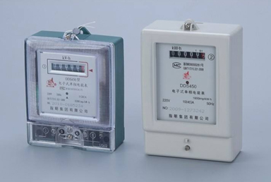 根據負載選擇電能表